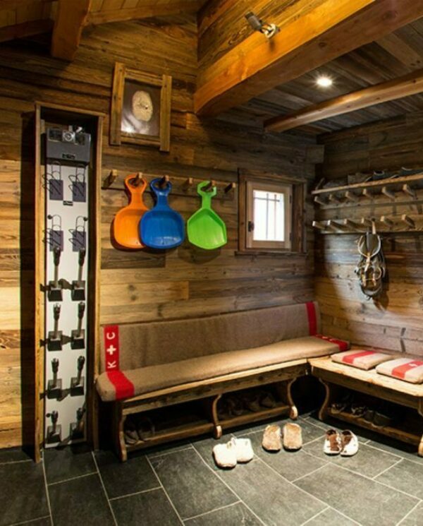 Local a skis chalet serre chevalier chalets bayrou46 1024x683