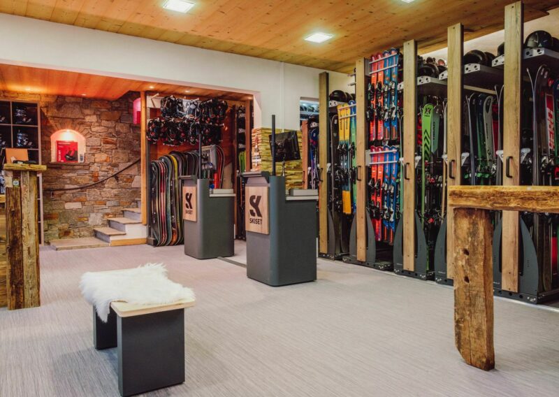 Grand magasin Le üo Rivoiron 53